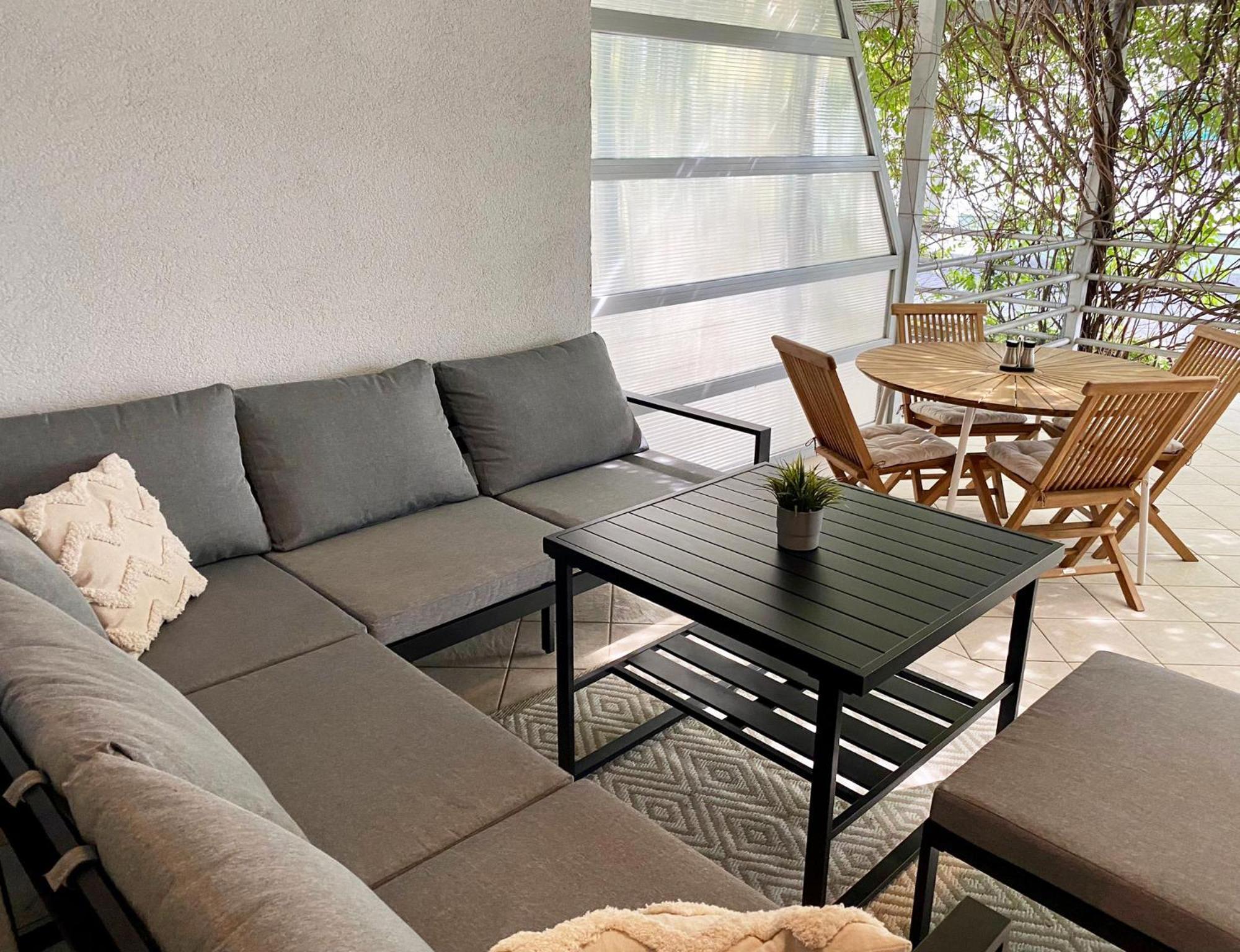 Apartment Dalmatino Baška Voda Екстериор снимка
